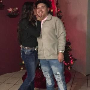 Meet your Posher, Khalia